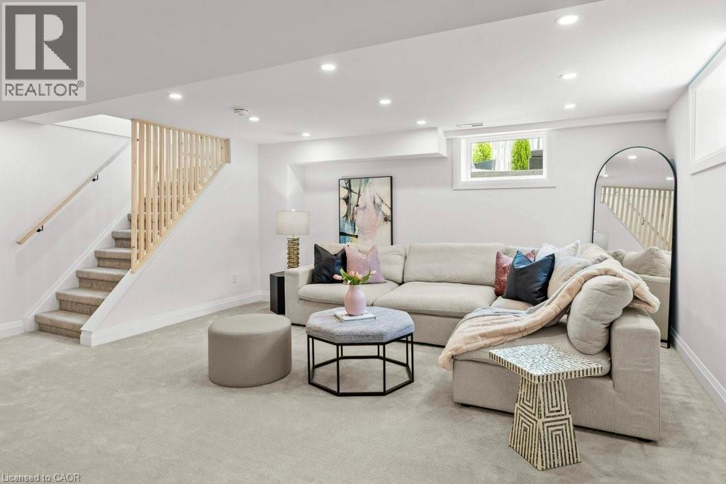 Photo 29 of 877 Condor Drive, Burlington ON