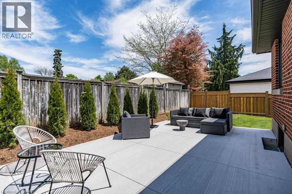 Photo 43 of 877 Condor Drive, Burlington ON