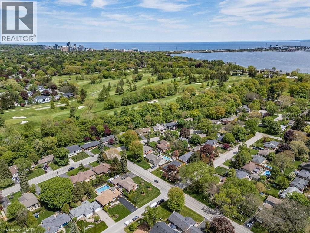 Photo 46 of 877 Condor Drive, Burlington ON