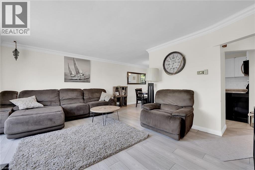 Photo 10 of 48 Alma Street S, Hagersville ON