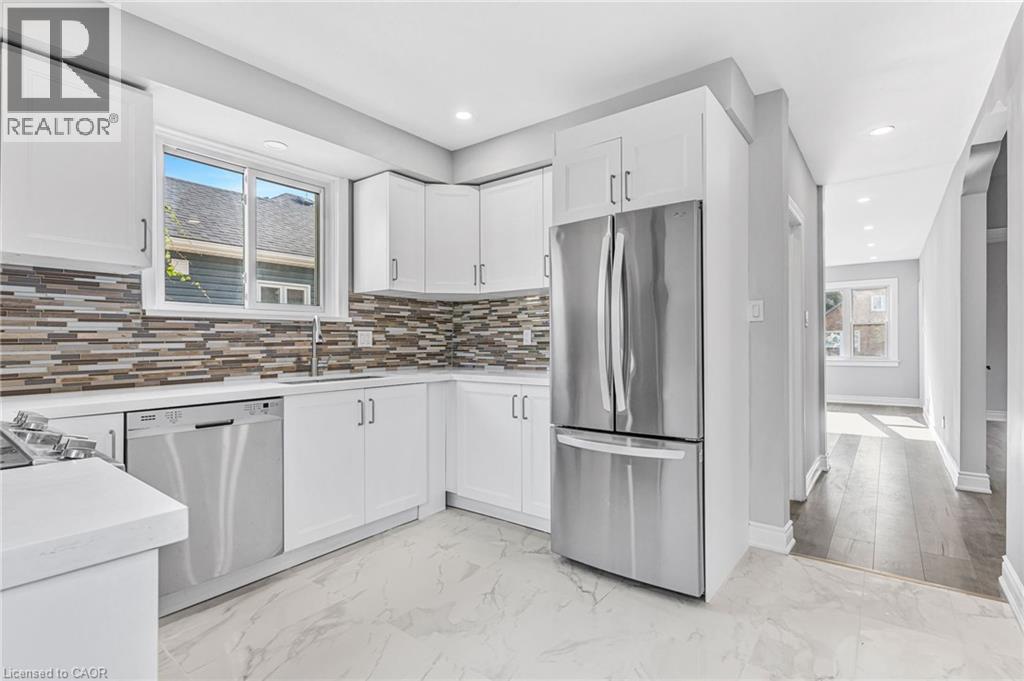 Photo 14 of 146 Craigroyston Road, Hamilton ON