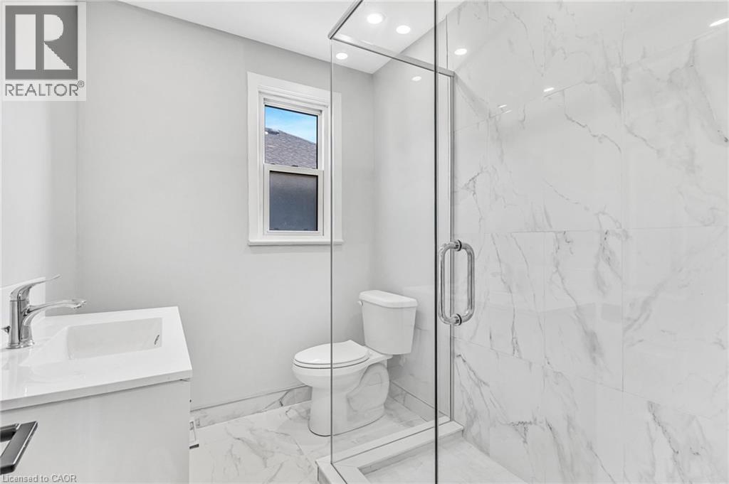 Photo 41 of 146 Craigroyston Road, Hamilton ON