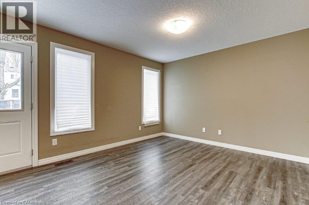 Photo 10 of 343 Huron Street Unit 20, Woodstock ON