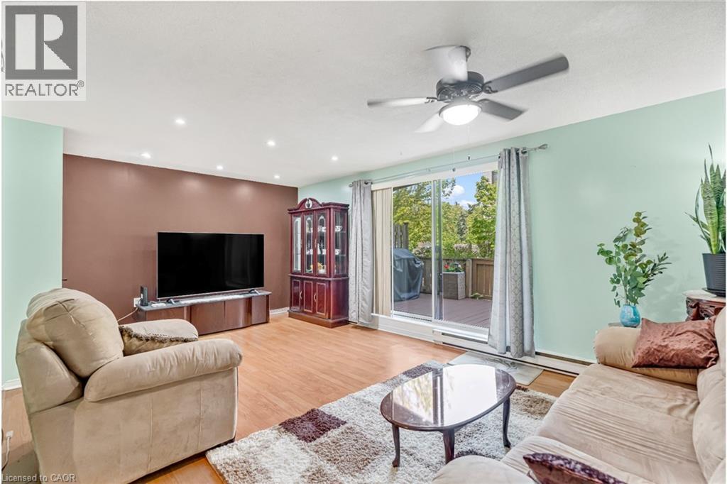 Photo 17 of 1050 Falgarwood Drive Unit 121, Oakville ON