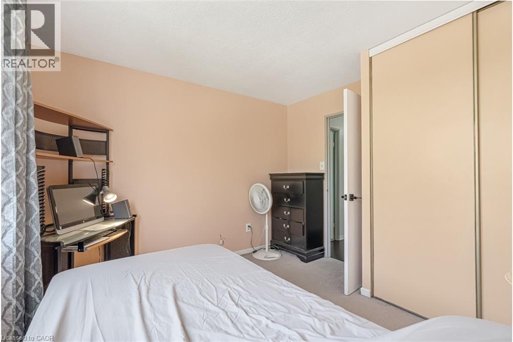 Photo 3 of 1050 Falgarwood Drive Unit 121, Oakville ON