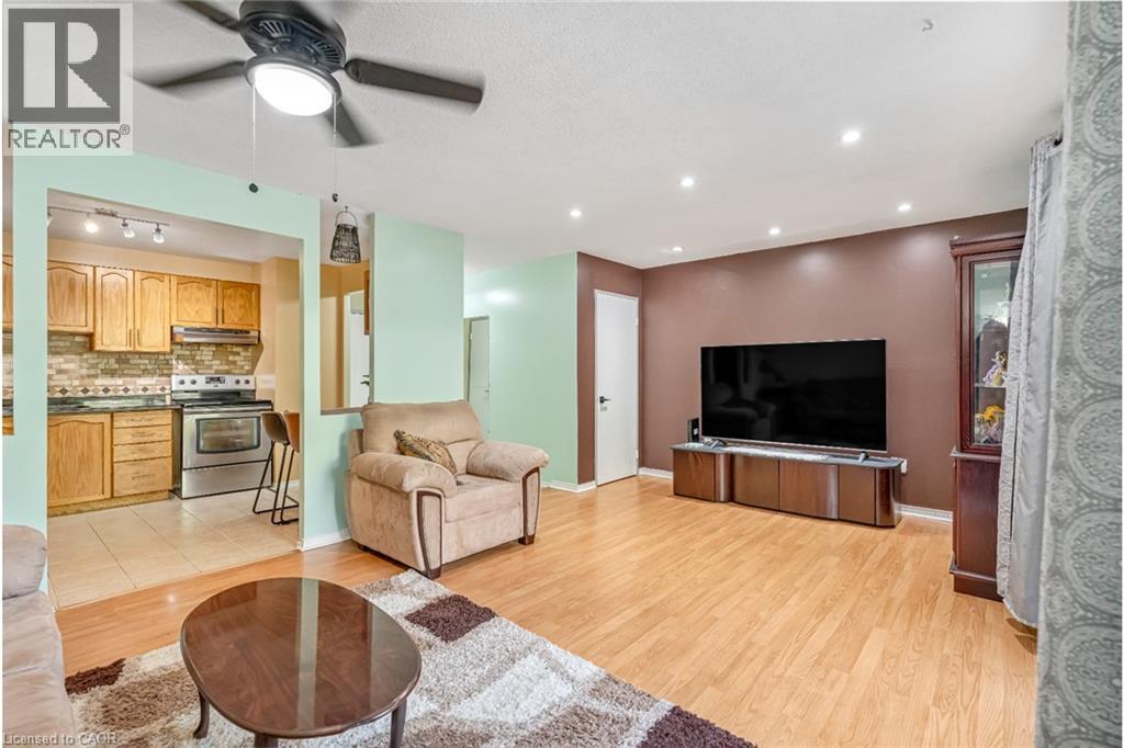 Photo 25 of 1050 Falgarwood Drive Unit 121, Oakville ON
