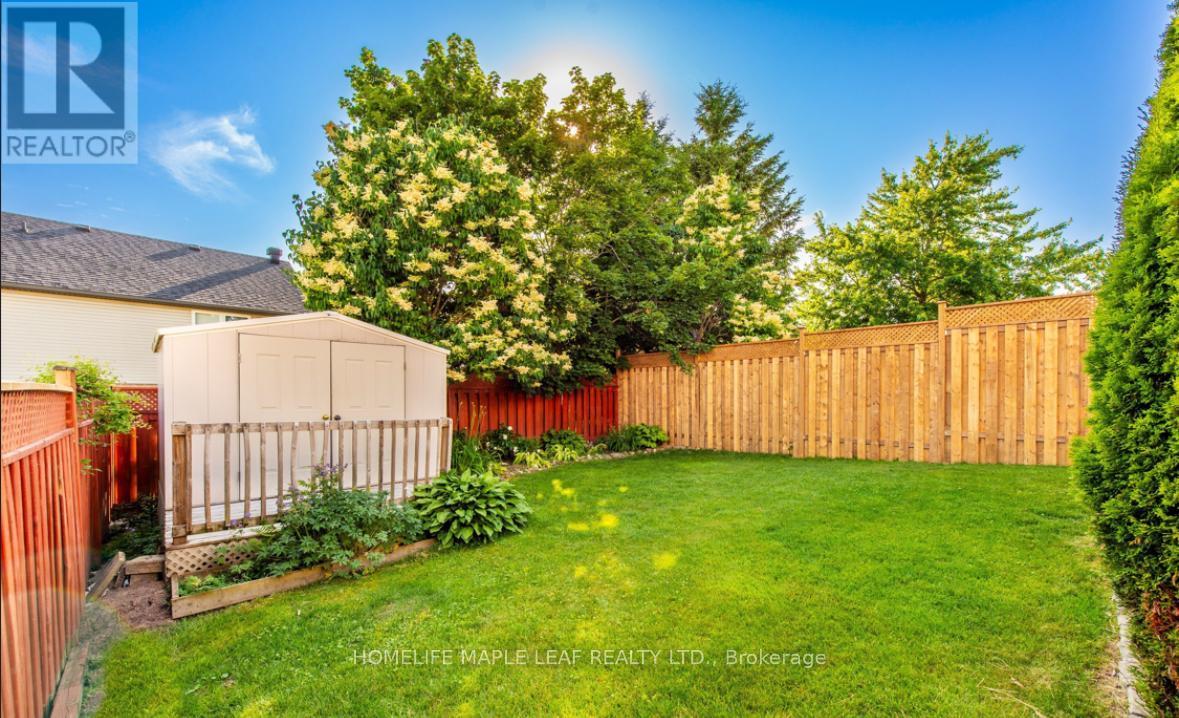Photo 31 of 53 Biscayne Crescent, Orangeville ON
