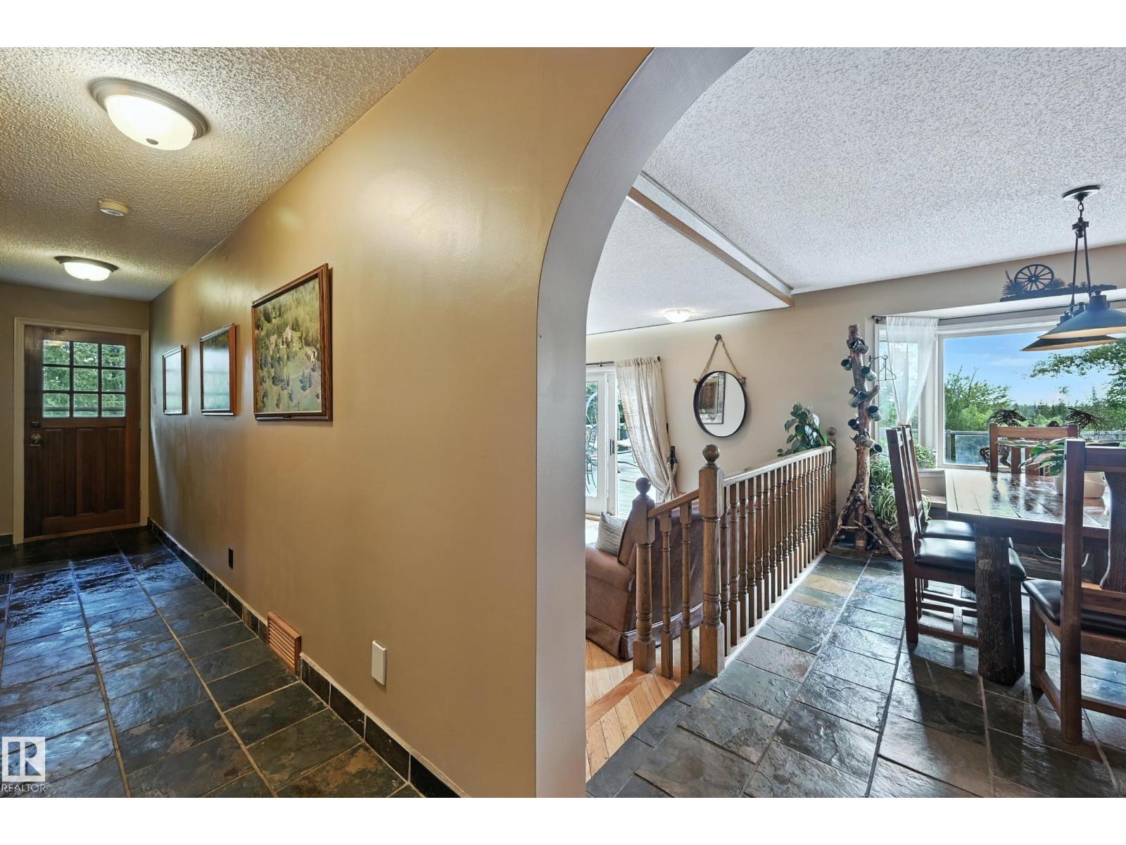 16815 41 AV SW - 21