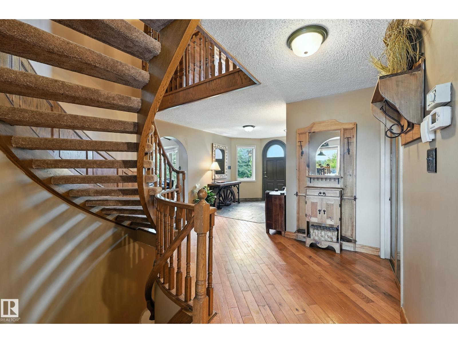 16815 41 AV SW - 24