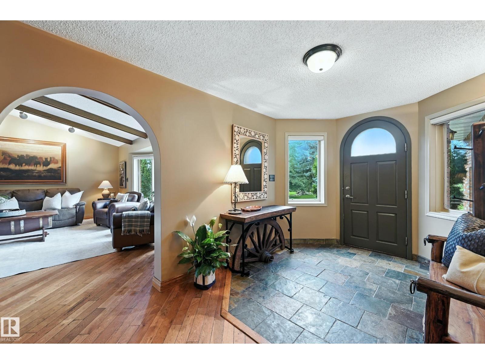16815 41 AV SW - 5