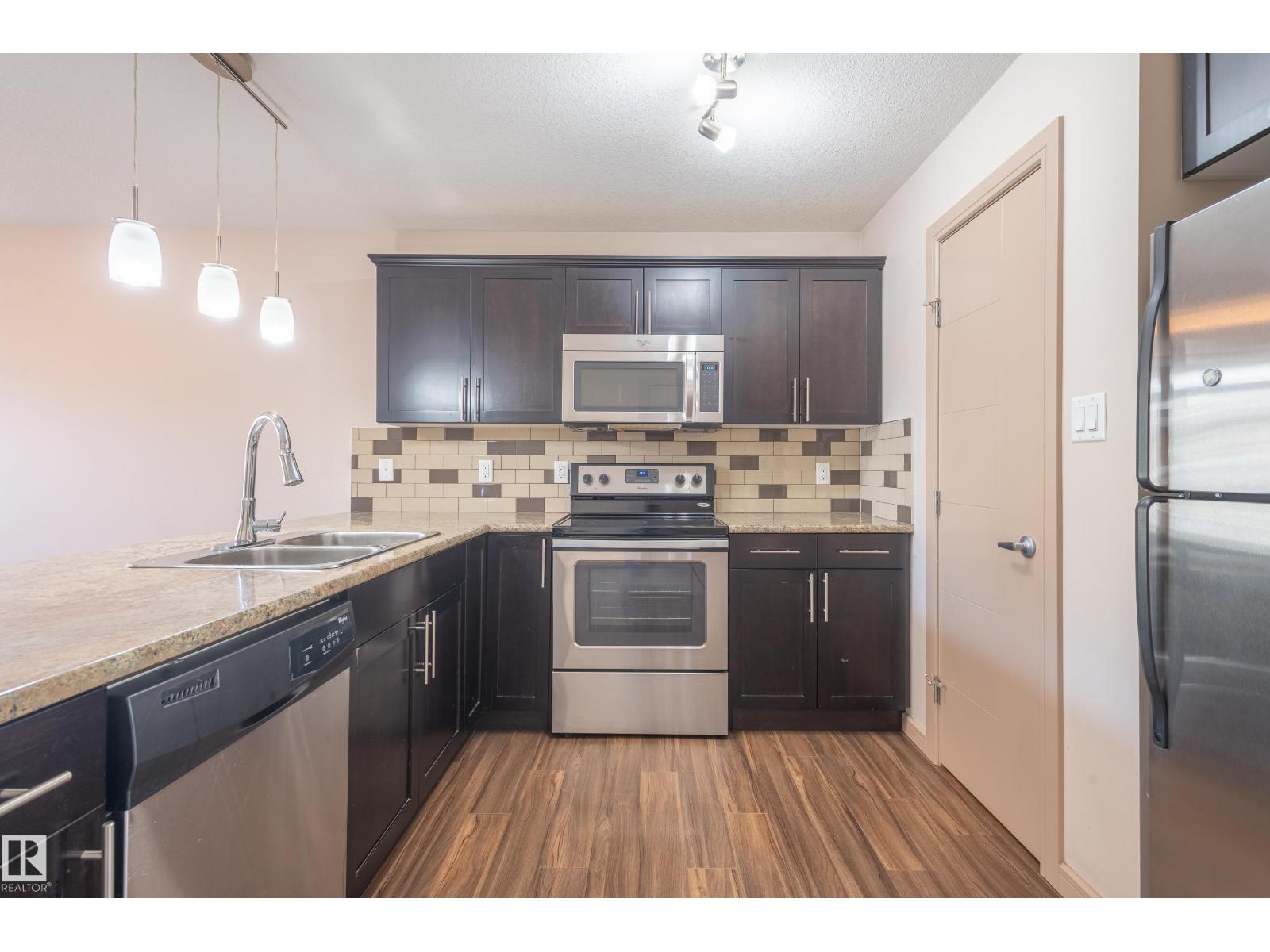 Photo 39 of 1020 175 St Sw, Edmonton AB