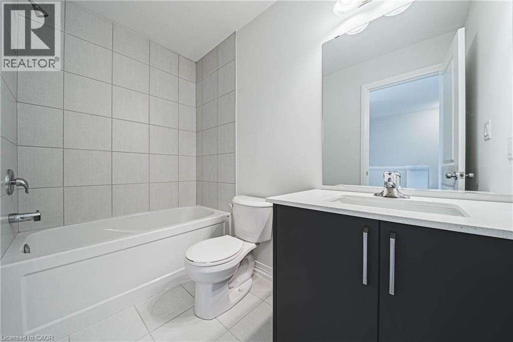 Photo 4 of 155 Equestrian Way Unit 88, Cambridge ON