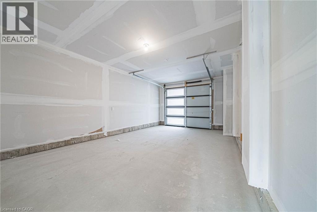 Photo 7 of 155 Equestrian Way Unit 88, Cambridge ON