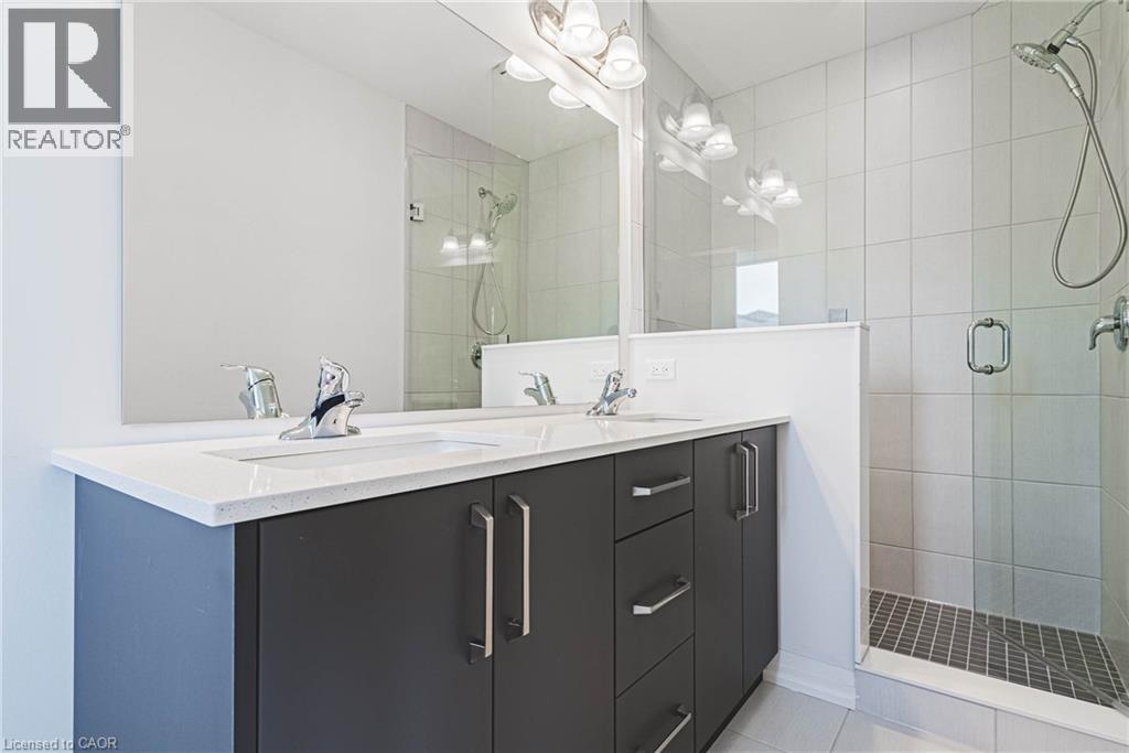 Photo 12 of 155 Equestrian Way Unit 88, Cambridge ON