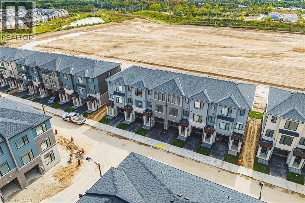 Photo 8 of 155 Equestrian Way Unit 88, Cambridge ON