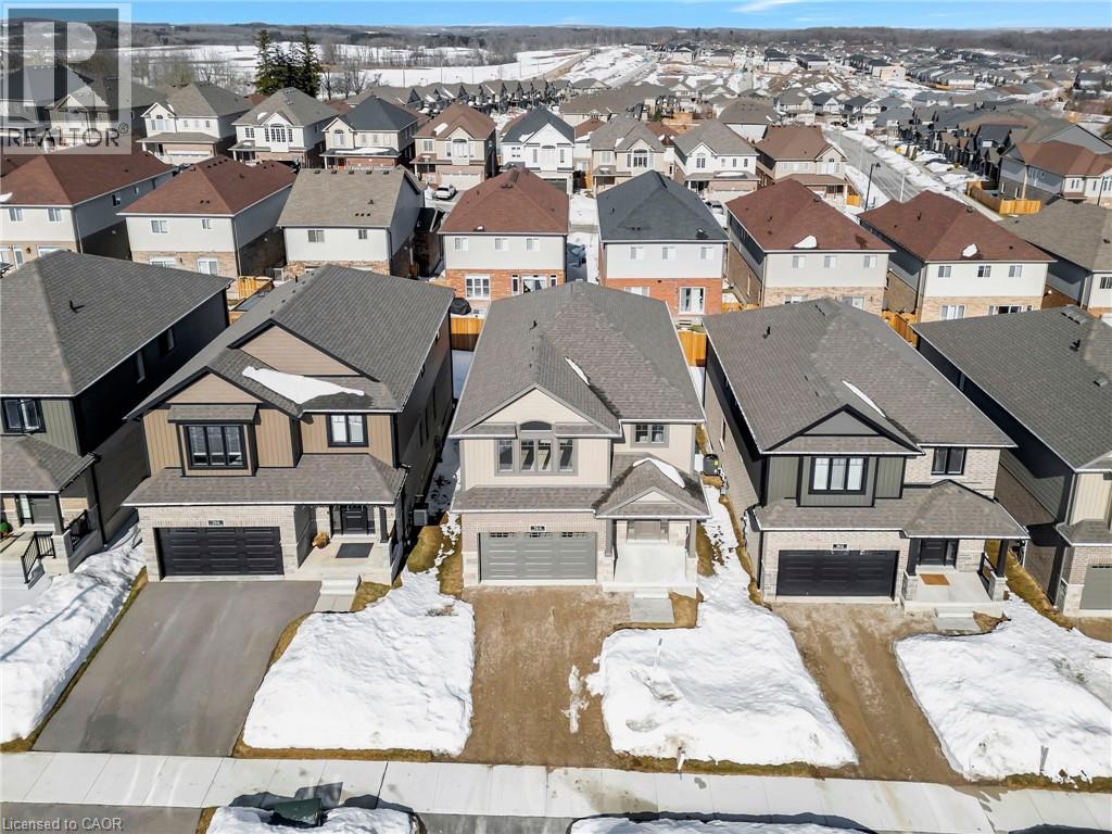 Photo 33 of 364 Chokecherry Crescent, Waterloo ON