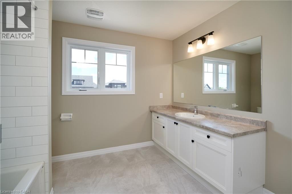 Photo 34 of 364 Chokecherry Crescent, Waterloo ON