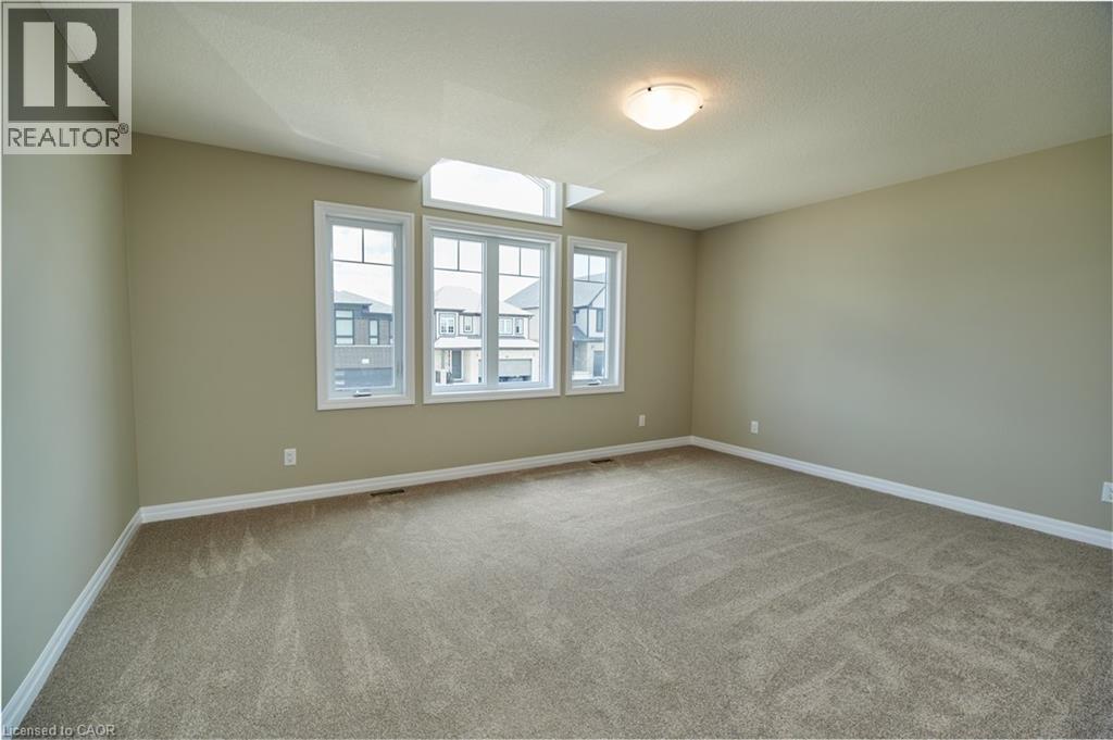 Photo 2 of 364 Chokecherry Crescent, Waterloo ON