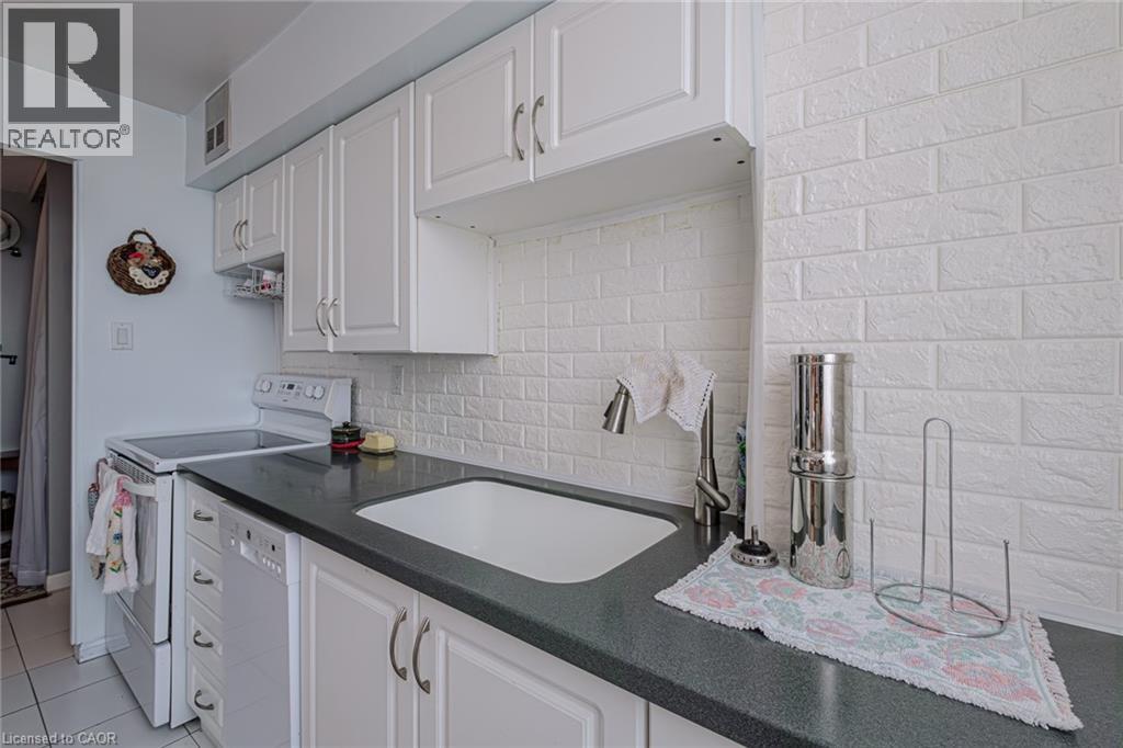 Photo 16 of 6500 Montevideo Road Unit 1203, Mississauga ON