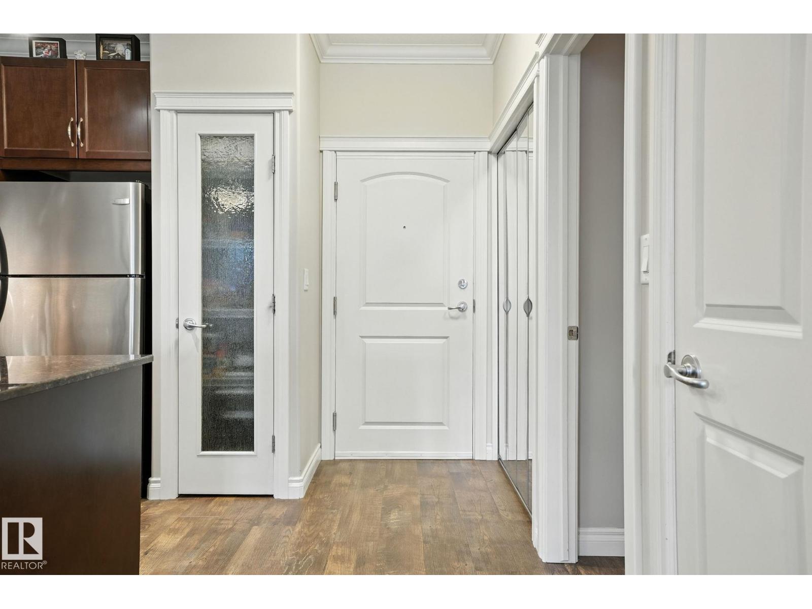 Photo 18 of 140 10121 80 Av Nw, Edmonton AB