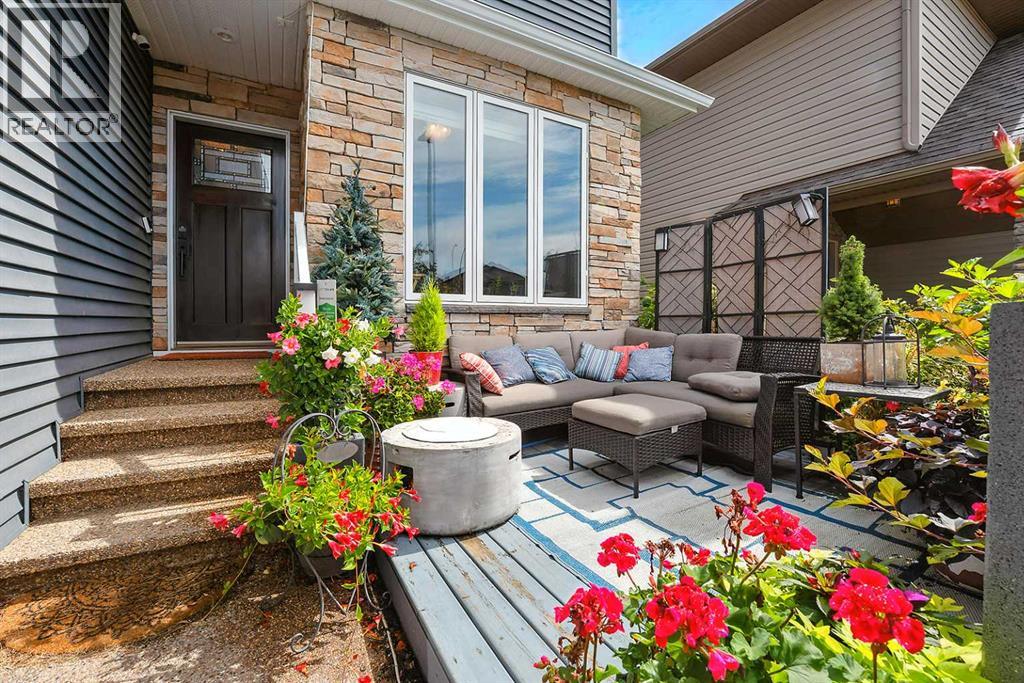 Photo 29 of 66 Grove Close, Red Deer AB