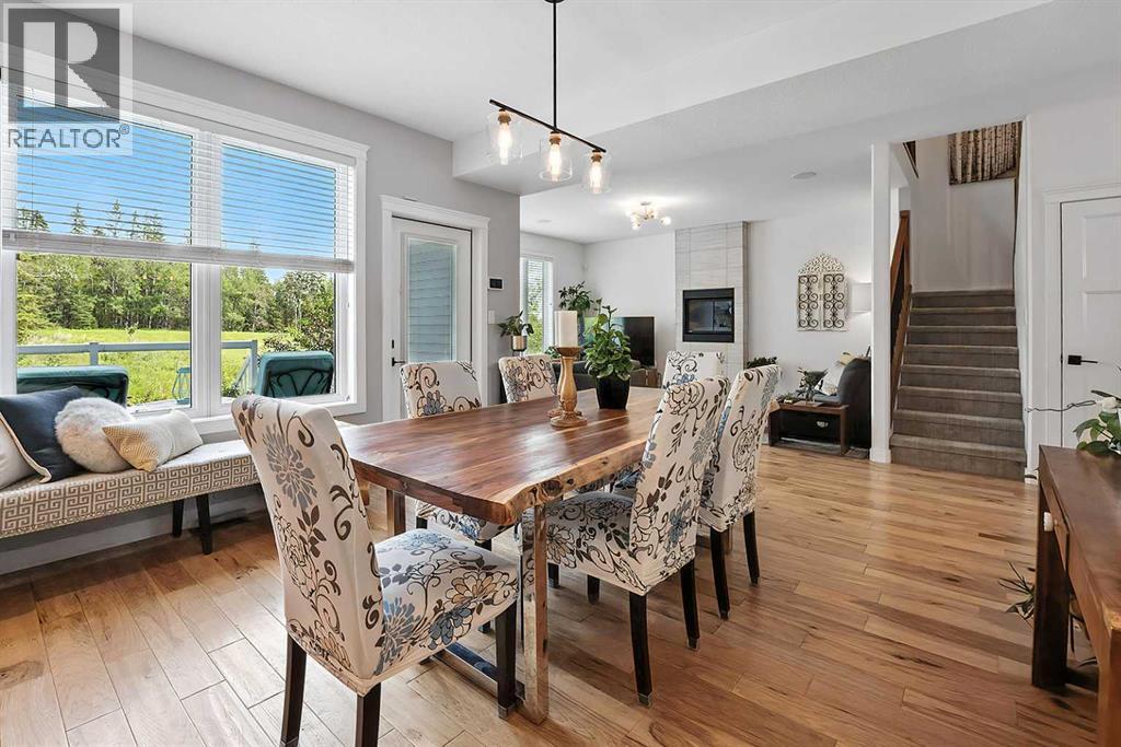 Photo 10 of 66 Grove Close, Red Deer AB