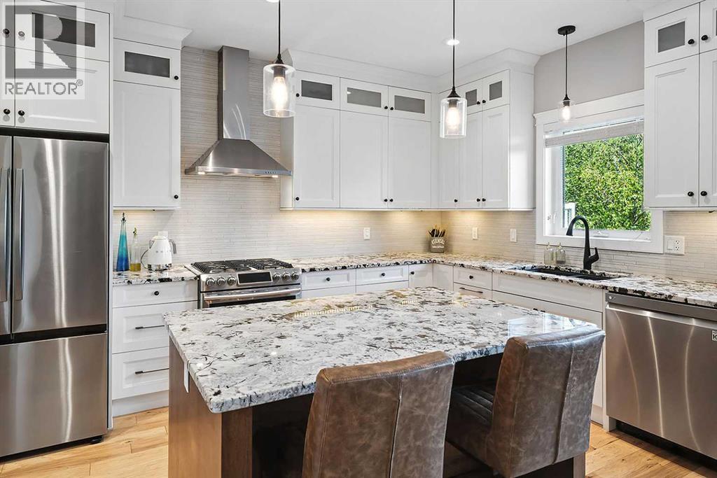Photo 9 of 66 Grove Close, Red Deer AB