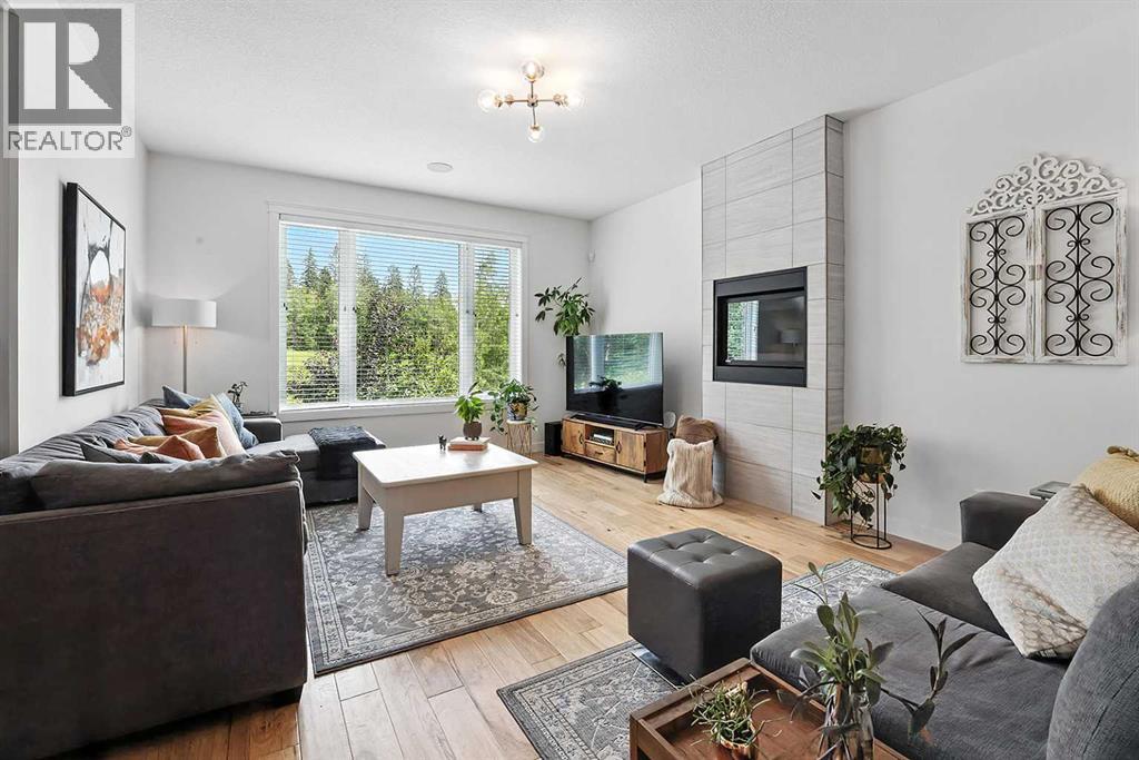 Photo 38 of 66 Grove Close, Red Deer AB