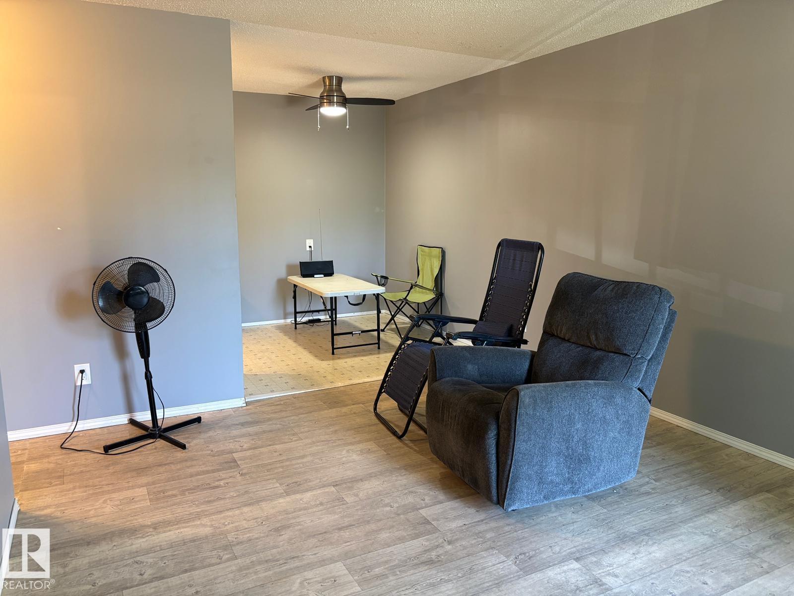 #212 5705 51 STREET - 7
