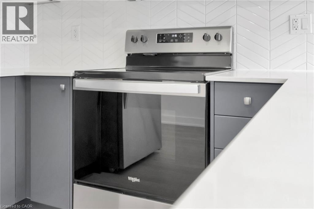 Photo 15 of 99 Roger Street Unit 53, Waterloo ON
