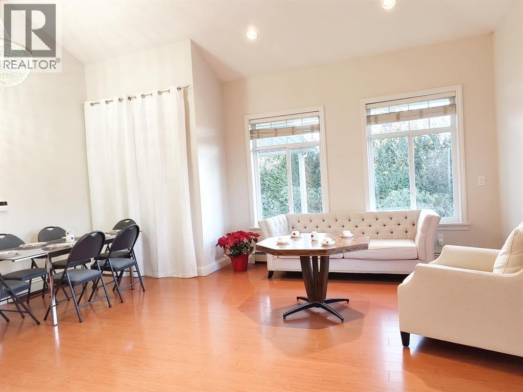Photo 6 of 7668 Wheater Court, Burnaby BC