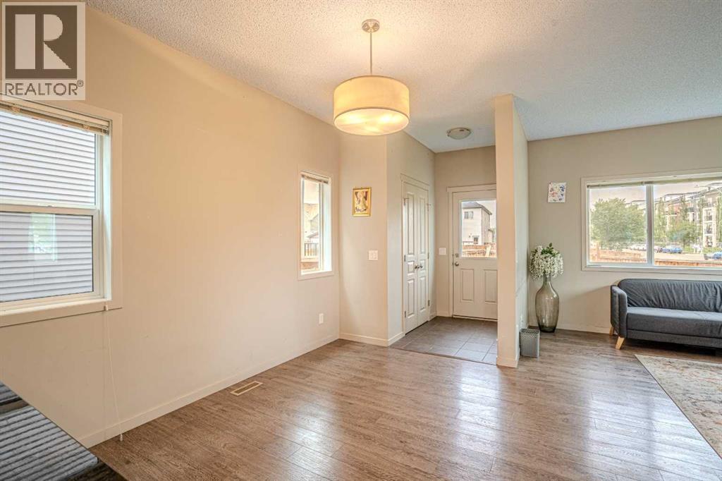 Photo 14 of 4 Copperpond Parade Se, Calgary AB