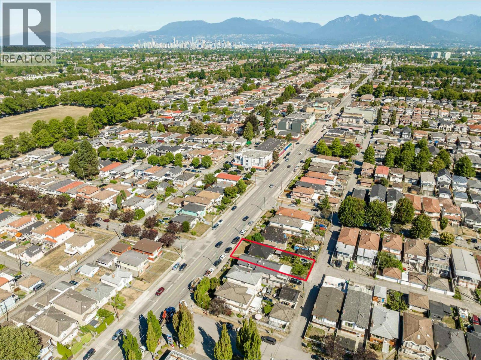 Photo 1 of 6758 Victoria Drive, Vancouver BC