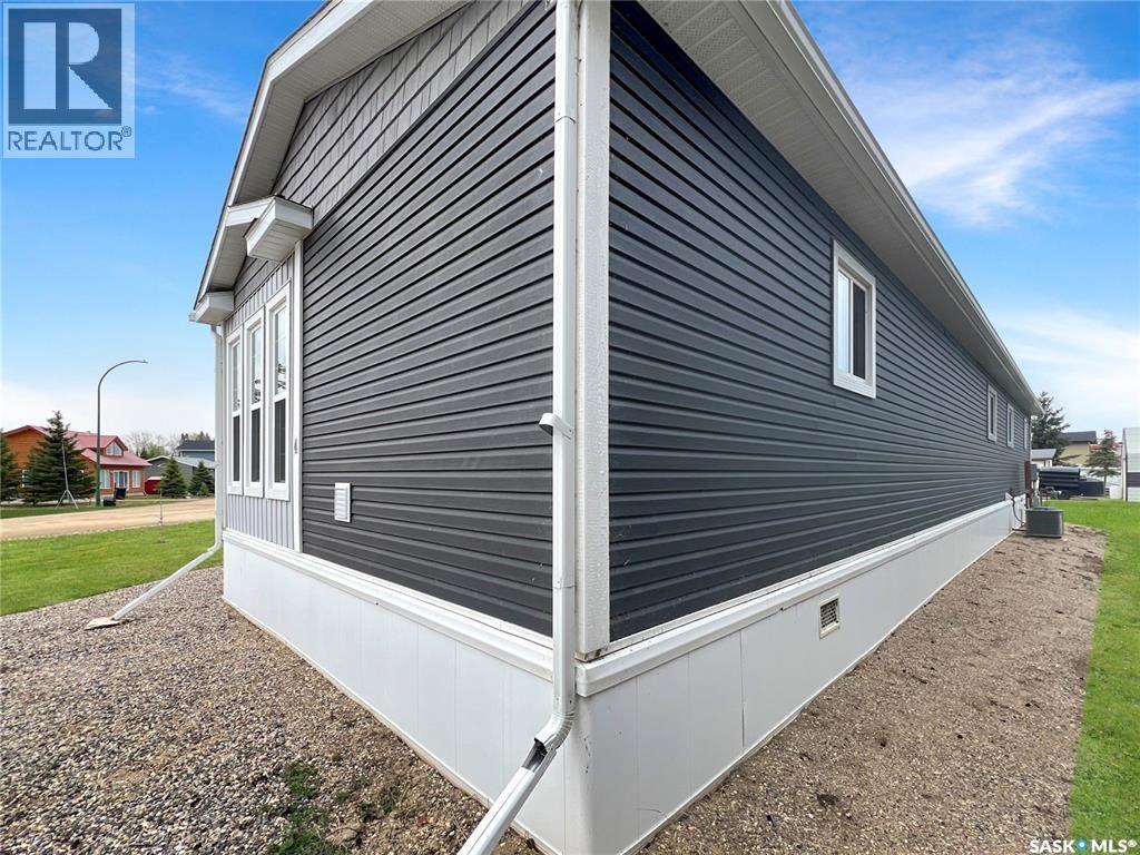Photo 41 of 4 Pine Drive, Candle Lake SK