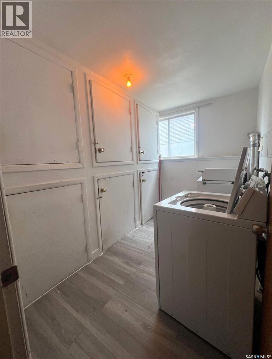 Multi-family House Low rise for Sale in  Begg STREET W Swift Current 