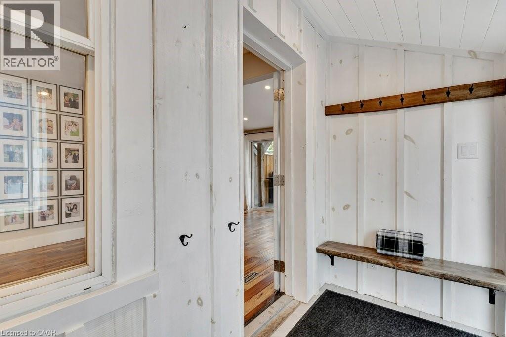 Photo 16 of 102 Poplar Avenue, Acton ON
