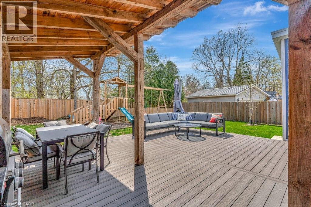 Photo 30 of 102 Poplar Avenue, Acton ON