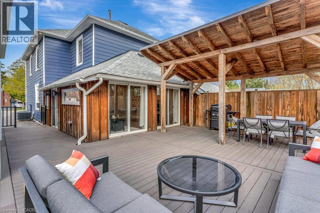 Photo 14 of 102 Poplar Avenue, Acton ON