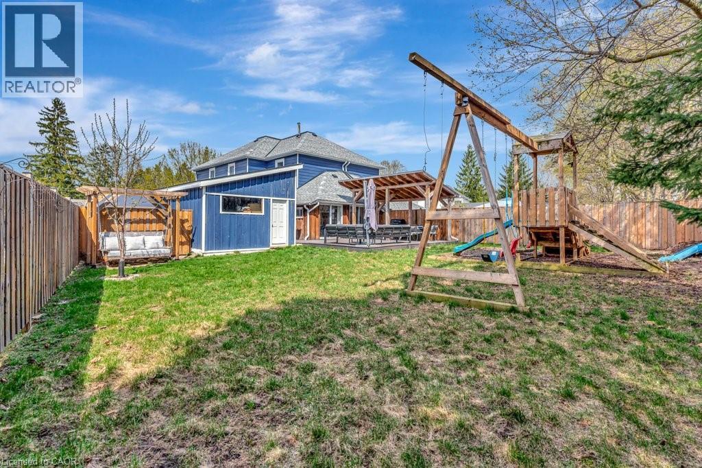 Photo 18 of 102 Poplar Avenue, Acton ON