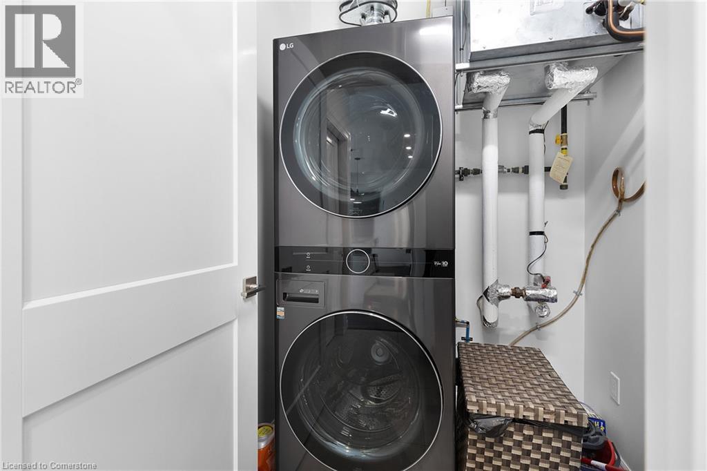 Photo 33 of 38 Harbour Street Unit 203, Port Dover ON