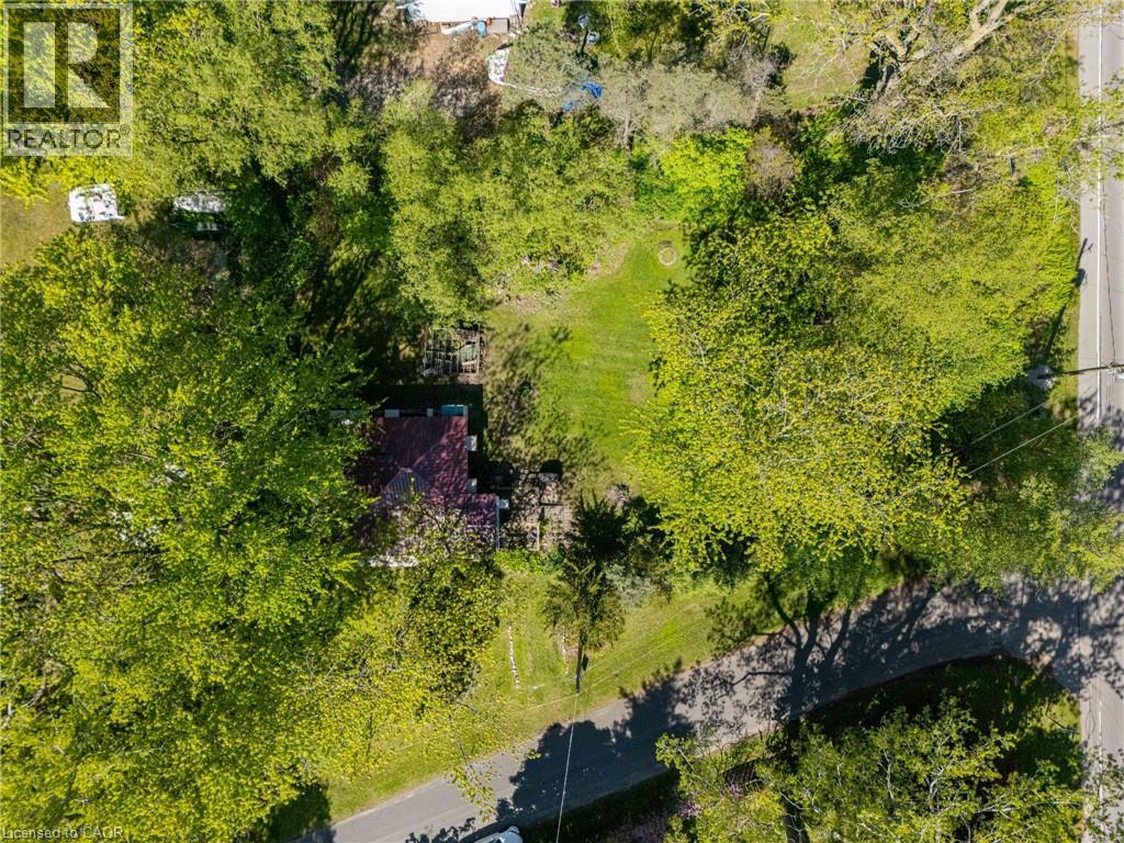 Photo 14 of 303 Erie Boulevard, Long Point ON