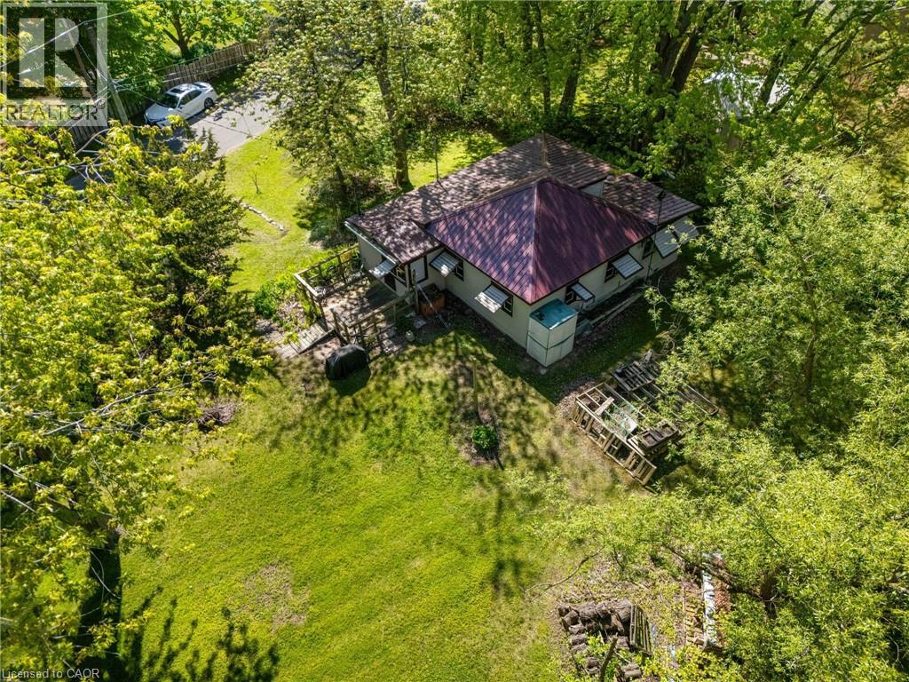 Photo 24 of 303 Erie Boulevard, Long Point ON