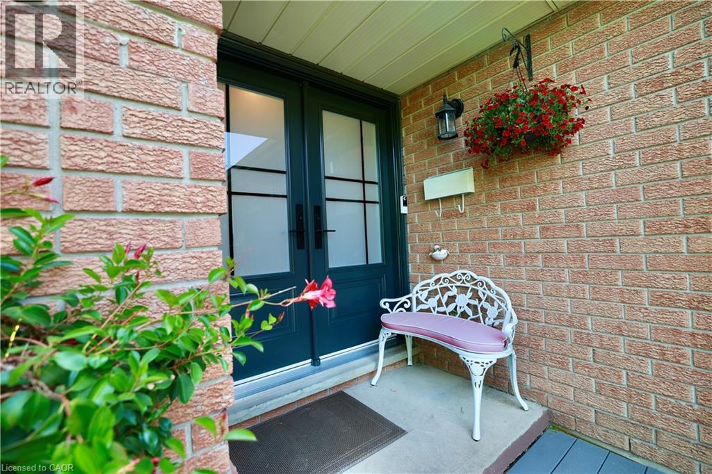 Photo 30 of 236 Westvale Drive, Waterloo ON