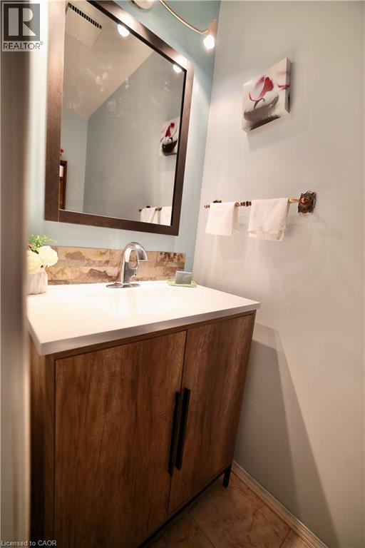 Photo 15 of 236 Westvale Drive, Waterloo ON