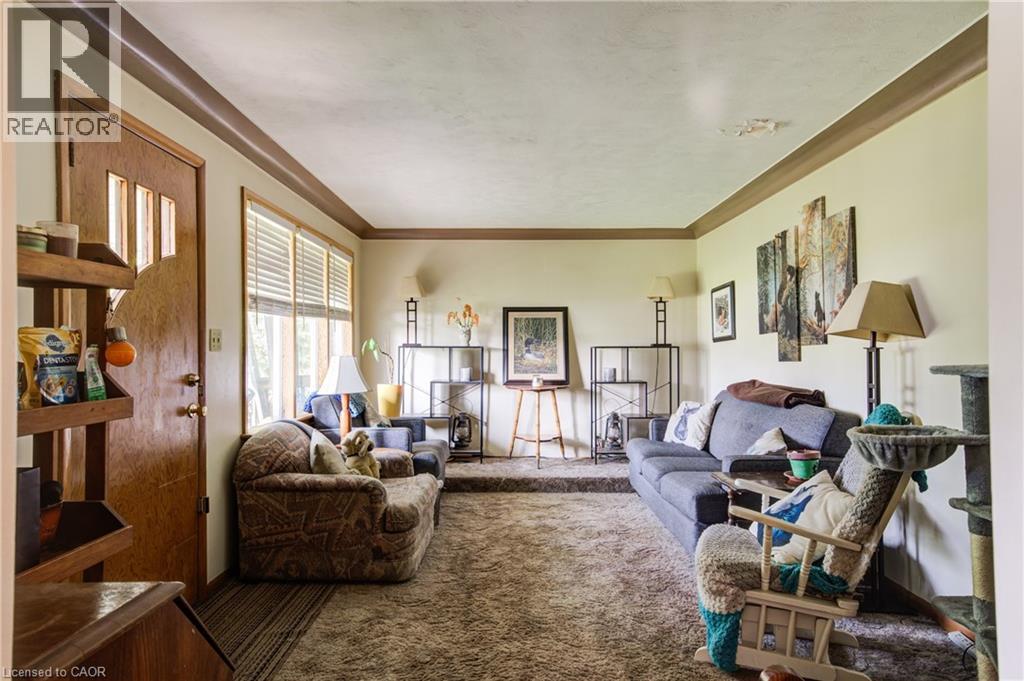 Photo 14 of 252 Windham Road 13, Delhi ON