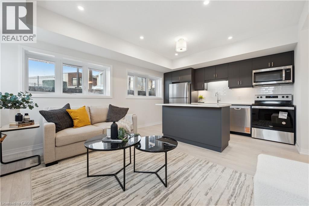 Photo 9 of 15 Stauffer Woods Trail Unit A 2, Kitchener ON