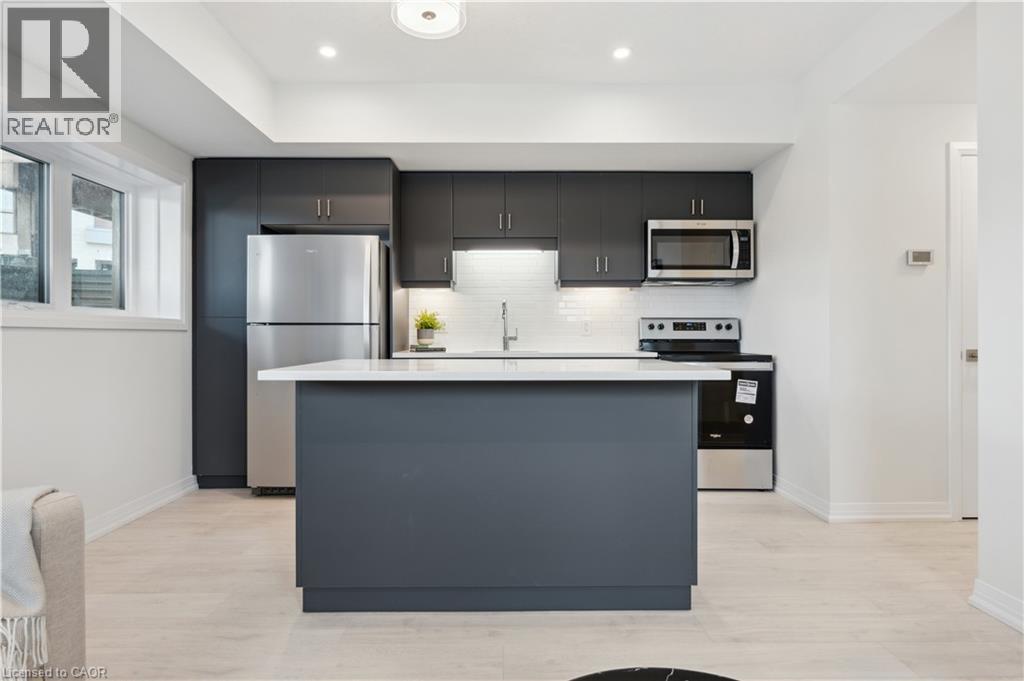 Photo 8 of 15 Stauffer Woods Trail Unit A 2, Kitchener ON