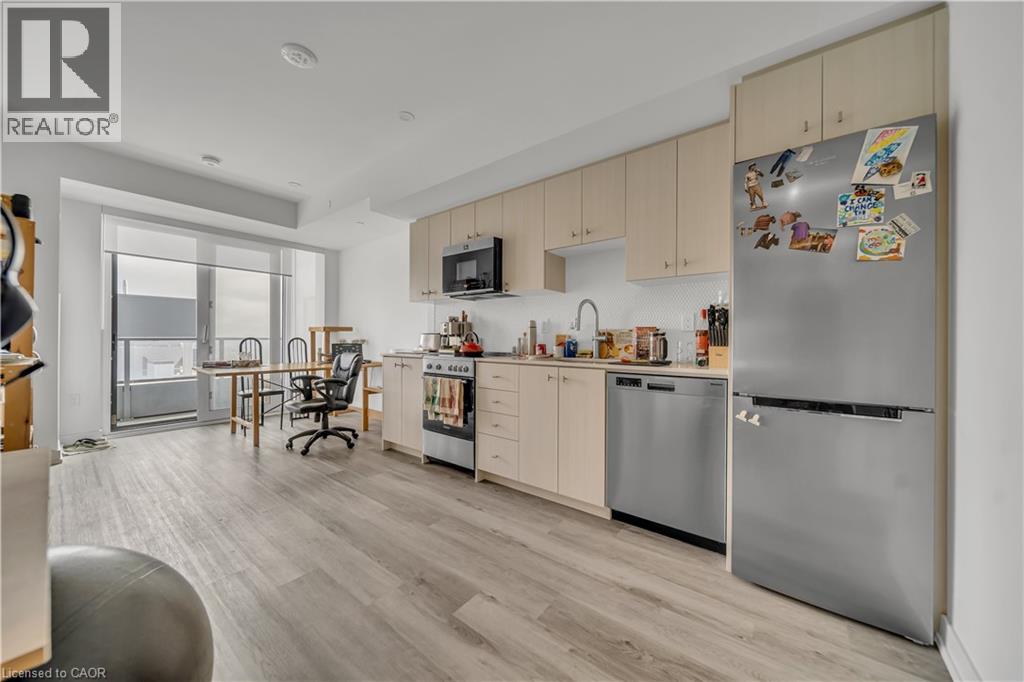 Photo 13 of 15 Wellington Street S Unit 2112, Kitchener ON