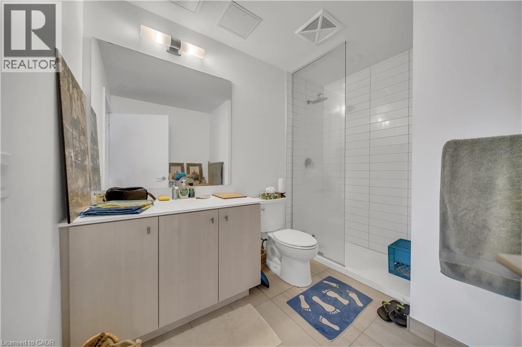 Photo 5 of 15 Wellington Street S Unit 2112, Kitchener ON