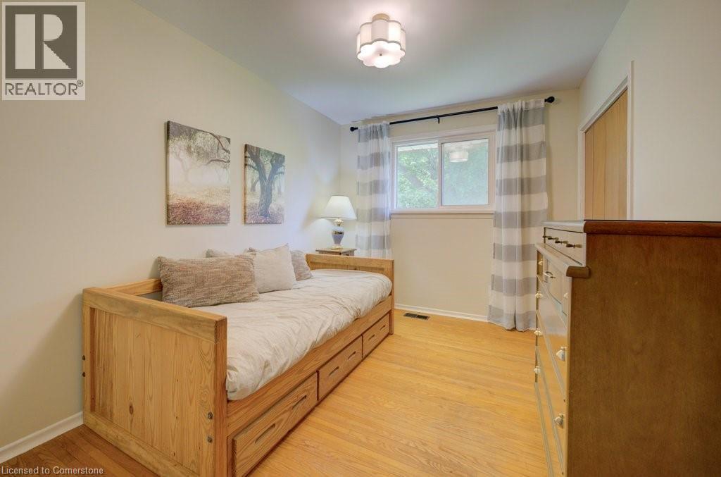 Photo 26 of 496 Franklin Street N, Kitchener ON